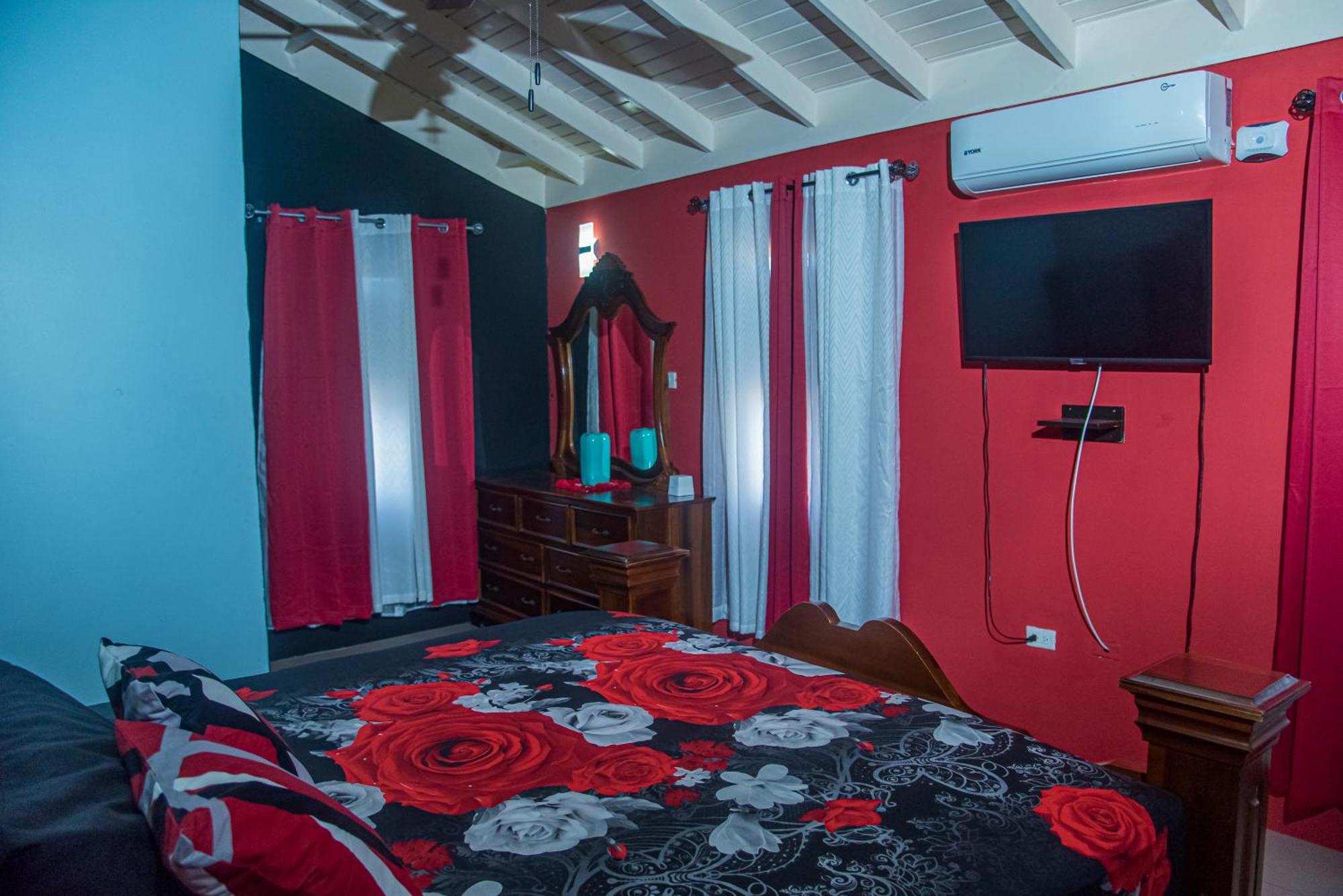 Paradise Villa Sleep 6 Private Pool Ocho Rios Buitenkant foto